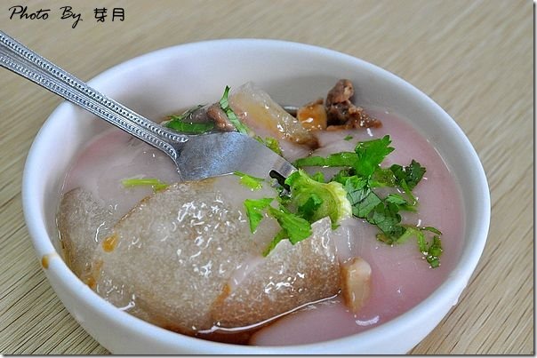 花蓮市美食彰化肉圓米糕粉紅醬汁好吃推薦