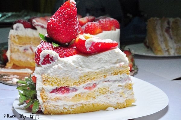 龍潭滷學學工坊爆炸花開富貴6吋草莓蛋糕團購美食