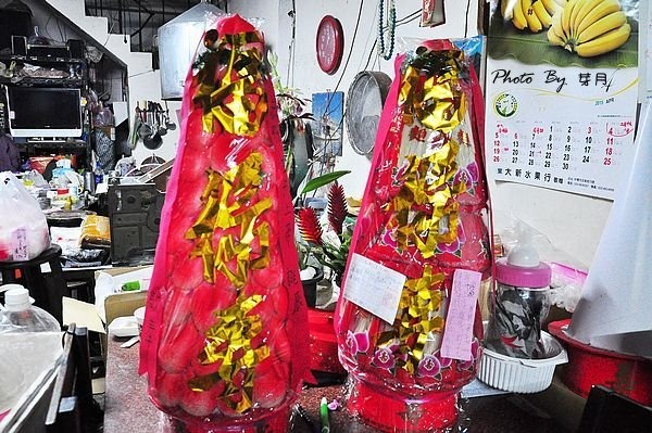 龍潭美食菜市場170巷展龍糕餅老店30年綠豆椪白豆沙鳳梨餅壽桃