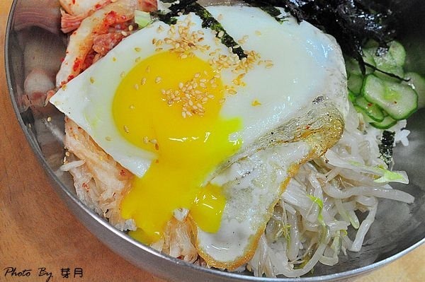 大溪美食在地人韓膳韓國料理家庭住家在地人烤豬肉海鮮餅泡菜甜不辣陶鍋湯