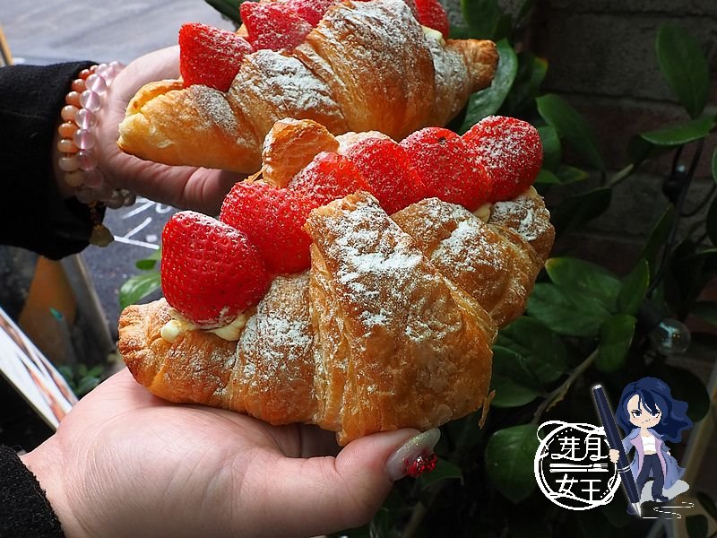 網站近期文章：桃園中壢美食-Zeng士不是烘焙工作坊-不起眼小巷子裡有驚喜，巨無霸草莓可頌也太超值了吧！！